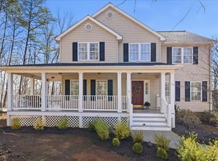 283 Oakcroft Dr, Madison Heights, VA 24572