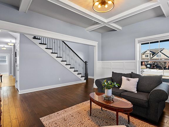 5th image of 9821 Meadow Rose Ln