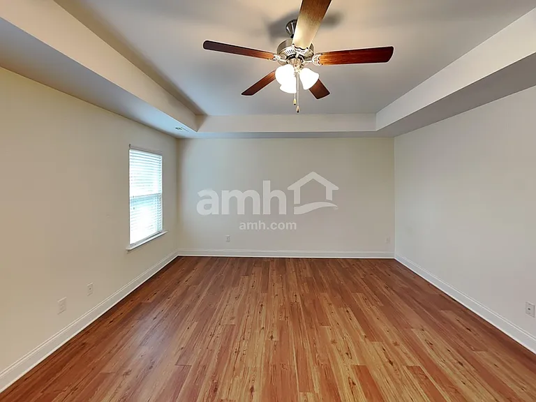 3021 Greenmont Cir — Photo 10