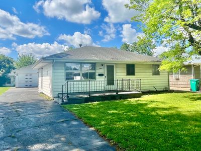 2445 E Wood St, Decatur, IL, 62521