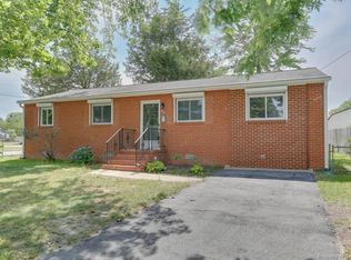 611 Queens View Ct, Hampton, VA 23669