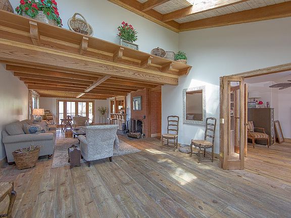 5th image of 32115 Sailview Ln