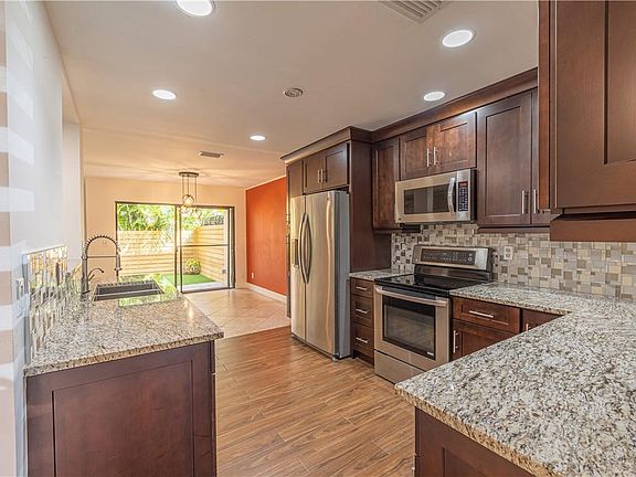 5th image of 8839 Cleary Boulevard #8839