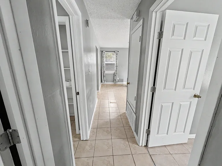 1007 Winton Ave #B — Photo 13
