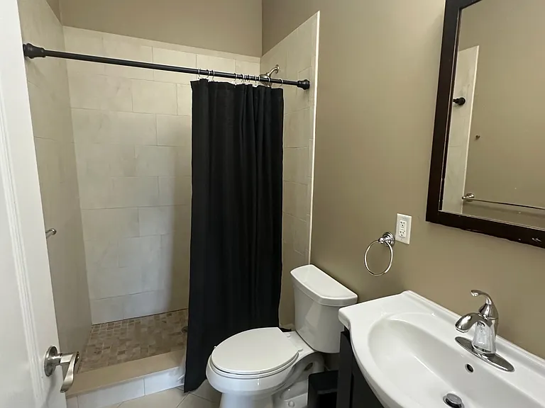 9033 Wall St #5 — Photo 35