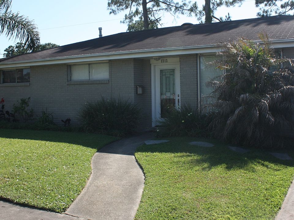 1st image of 1212 Belmont Pl