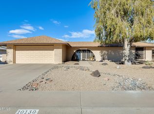 10130 W Pine Springs Dr, Sun City, AZ 85373