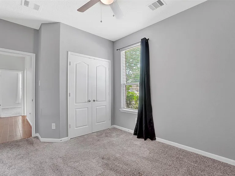 10514 Kentington Oak Dr — Photo 34