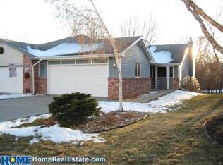 7421 Red Oak Rd, Lincoln, NE 68516