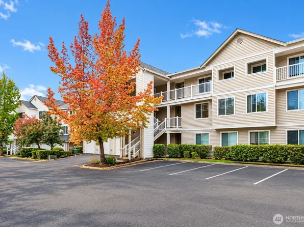 2009 196th Street SE #D202, Bothell, WA 98012