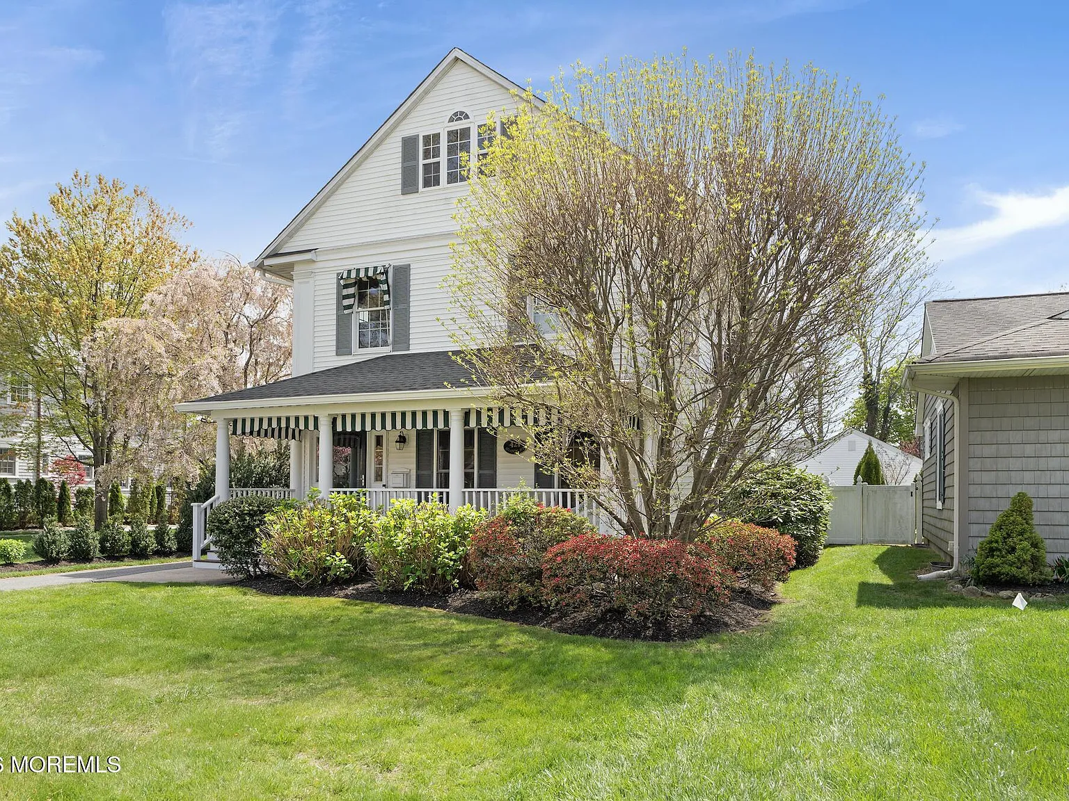 5 bed, 3.5 bath, 3691 sqft, $9,800 — Photo 3