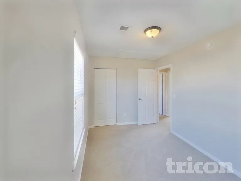 142 Quiet Grove Dr — Photo 12