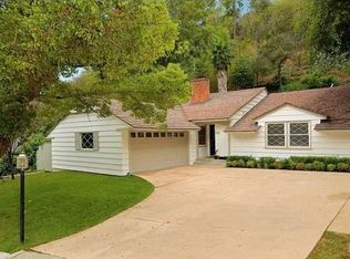 2151 Roscomare Rd, Los Angeles, CA 90077