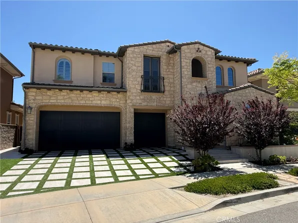 1132 Summit Oak Dr, Lake Forest, CA 92679