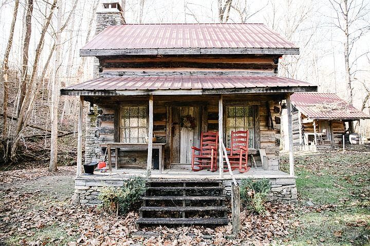 10th image of 893 Hummel Rd