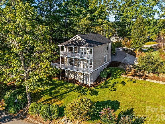 5th image of 14 Summit Cir