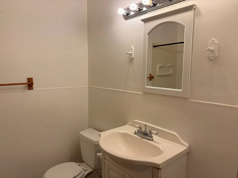 5507 Hooper Dr — Photo 26