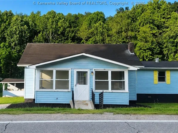 7291 Lynn Ave, Hamlin, WV 25523