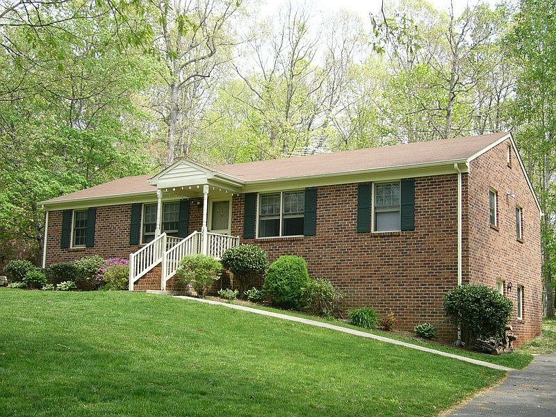1st image of 242 Juniper Dr