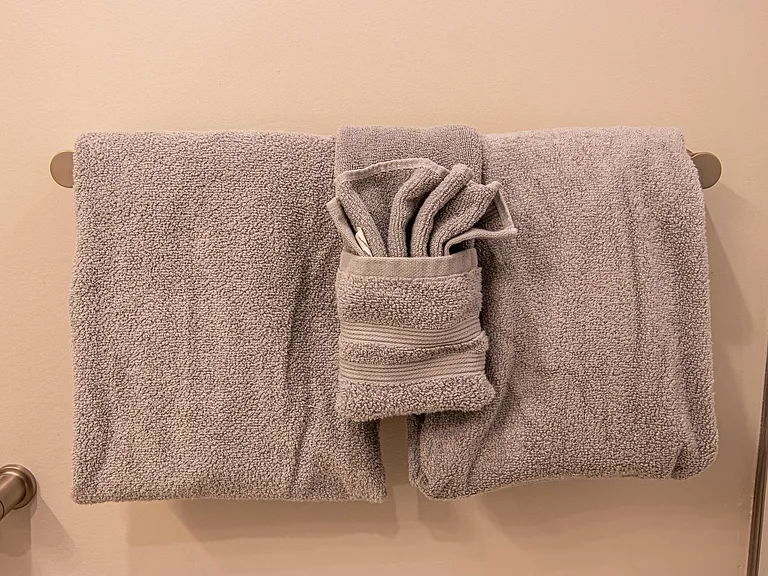 830 SW Santa Barbara Pl — Photo 36