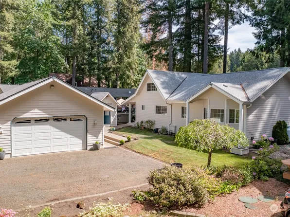391 N Duckabush Drive E, Hoodsport, WA 98548