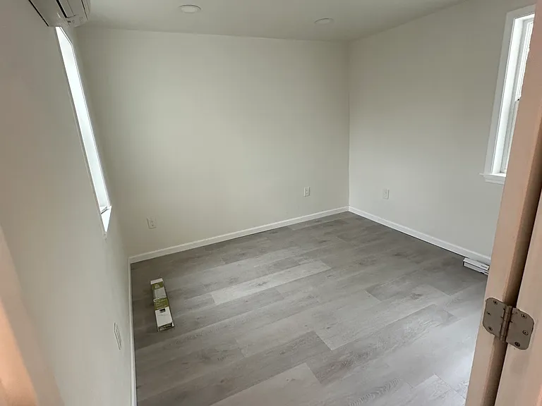 871 29th St #877 — Photo 21