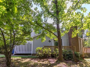 115 Pebble Ridge Ln, Winston Salem, NC 27104