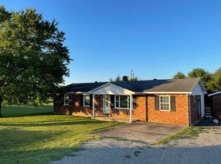 550 T P Cundiff Rd, Columbia, KY 42728