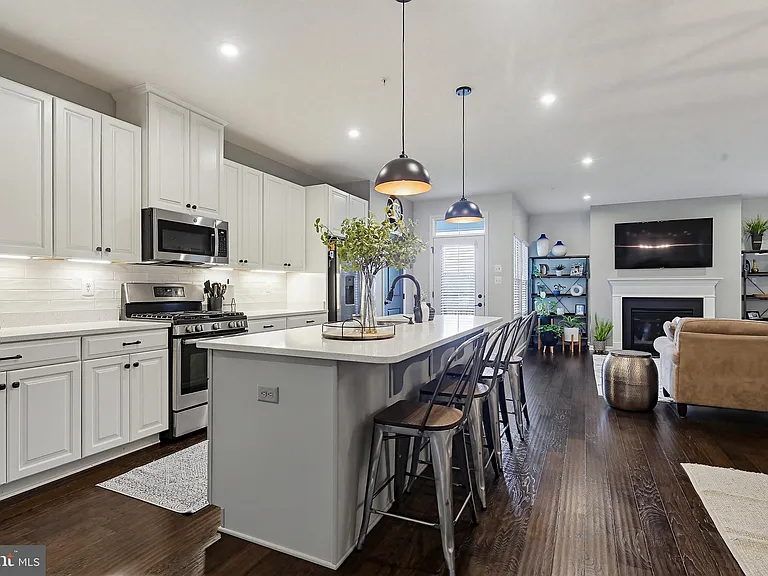 133 Limpkin Ave — Photo 8
