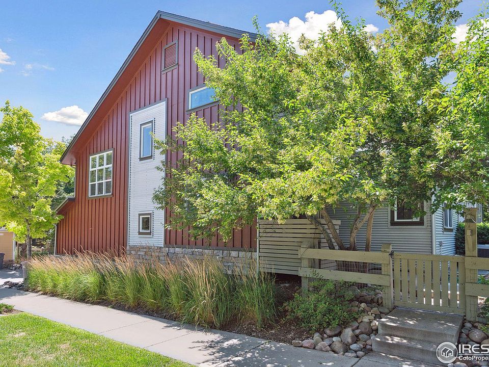 1st image of 2697 Hedgerow Cir