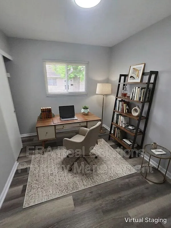 3 bed, 1.5 bath, 936 sqft, $1,225 — Photo 3