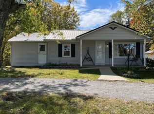 3100 Blue Hole Rd, Elkton, KY 42220