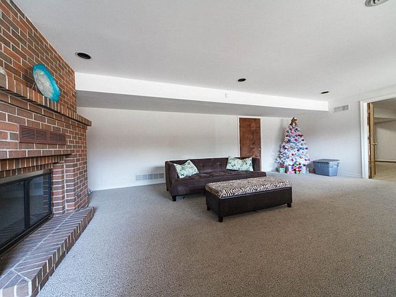 Living room with fire place