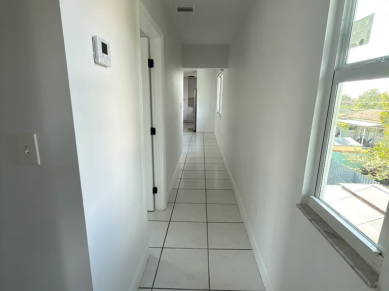 Pasillo/Hallway