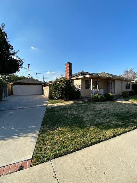 2nd image of 6915 Claire Ave