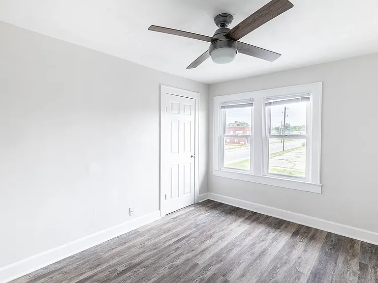 450 N Kealing Ave #452 — Photo 12
