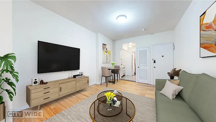 Rented by City Wide Apartments | media 9