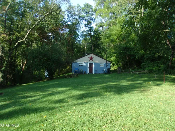 264 Stuckeysville Rd, Manns Choice, PA 15550
