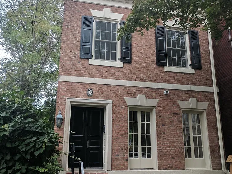 915 Saint James St #1 — Photo 1