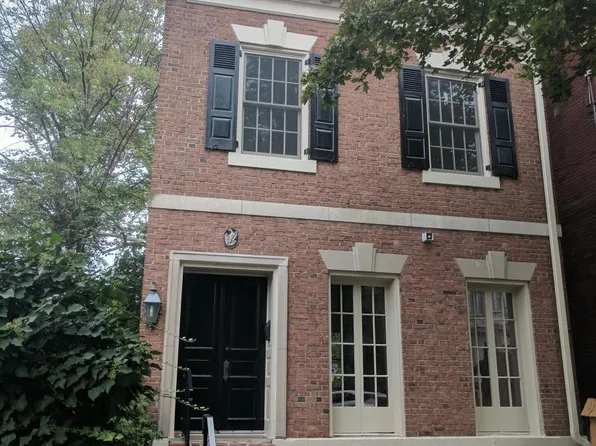915 Saint James St #1, Pittsburgh, PA 15232