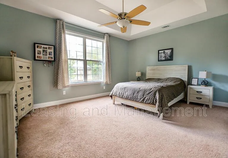 107 Hialeah Ct — Photo 12