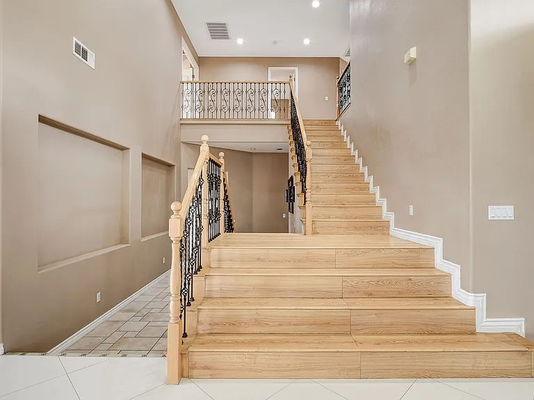 2504 Antique Blossom Ave — Photo 11