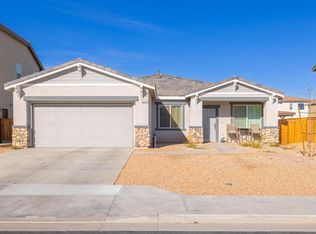 3031 Desert Cloud Ave, Rosamond, CA 93560