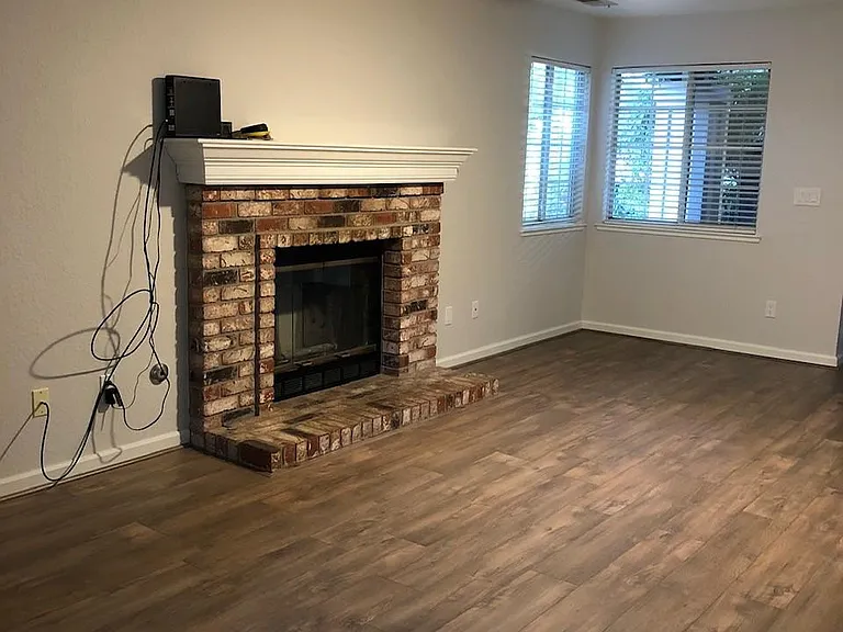 2636 Dardanelle Dr — Photo 3