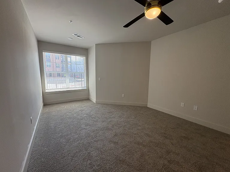 District on the Etowah Apartments — Photo 457