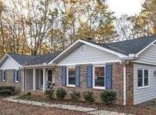 1150 Elder Ridge Dr, Bishop, GA 30621