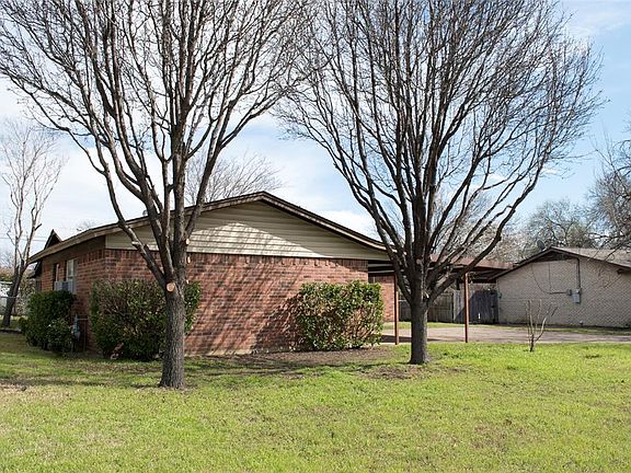 4th image of 409 Thompson Dr