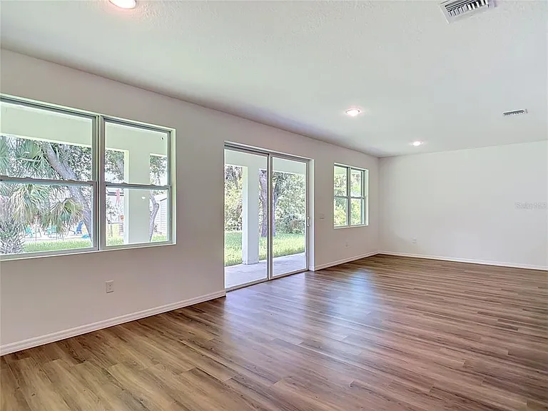 2607 Seagull Ln — Photo 13