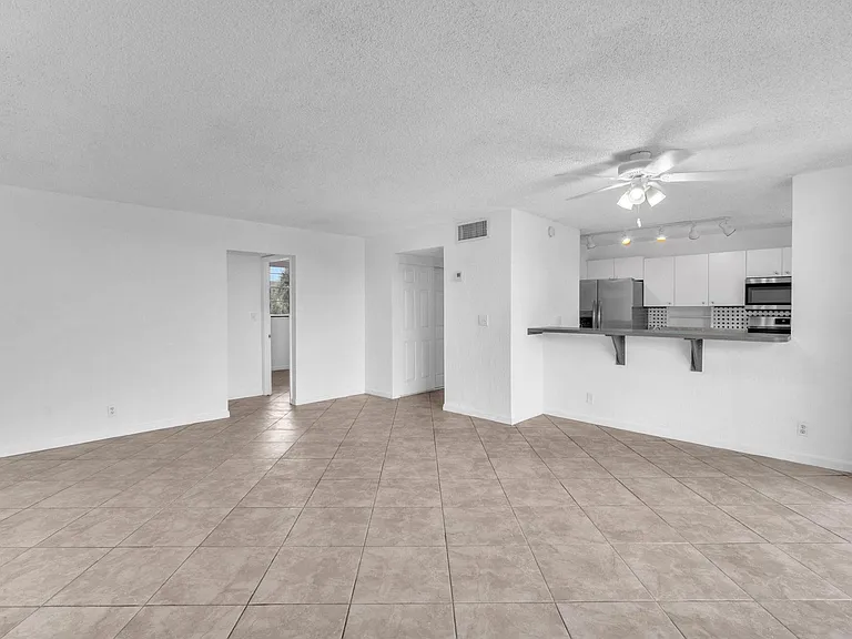 3100 N Pine Island Rd #306 — Photo 11