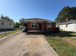 12 Harris Rd, Portsmouth, VA 23702